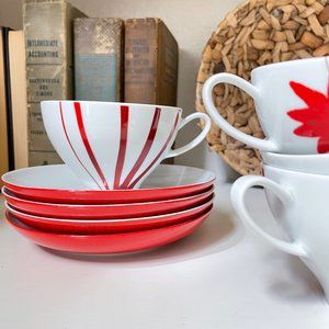 Mikasa Pure Red Flat Cup and Saucer Set Service for Four Porcelain SL 134